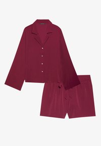 Bordo pidžama set koji se sastoji od dugih rukava sa dugmadi košulje s ovratnikom i odgovarajuće kratke hlače s elastičnim pojasom i detaljem s vezicom.
