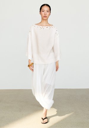 Massimo Dutti, LINEN BOAT NECK BLOUSE WITH EMBROIDERY - Blouse - beige