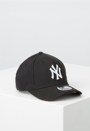 Cap - black