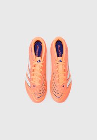 adidas Performance PREDATOR CLUB - Botines de fútbol para terreno firme - signal coral/ftwr white/beam orange