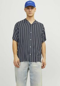 Jack & Jones HAWAII-RELAXED FIT - Shirt - sky captain