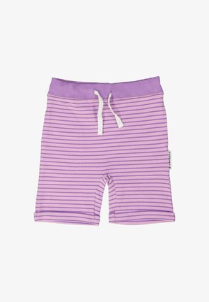 Lyylikankaan ja laventelin raidalliset shortsit pehmeällä tekstuurilla, jossa on violetti vyötärö ja valkoinen kiristyshoito. Sivulappu näkyvissä.