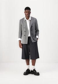 Jack & Jones PREMIUM JPRBUSHWICK ASHTON BLAZER - Veste de costume - dark grey