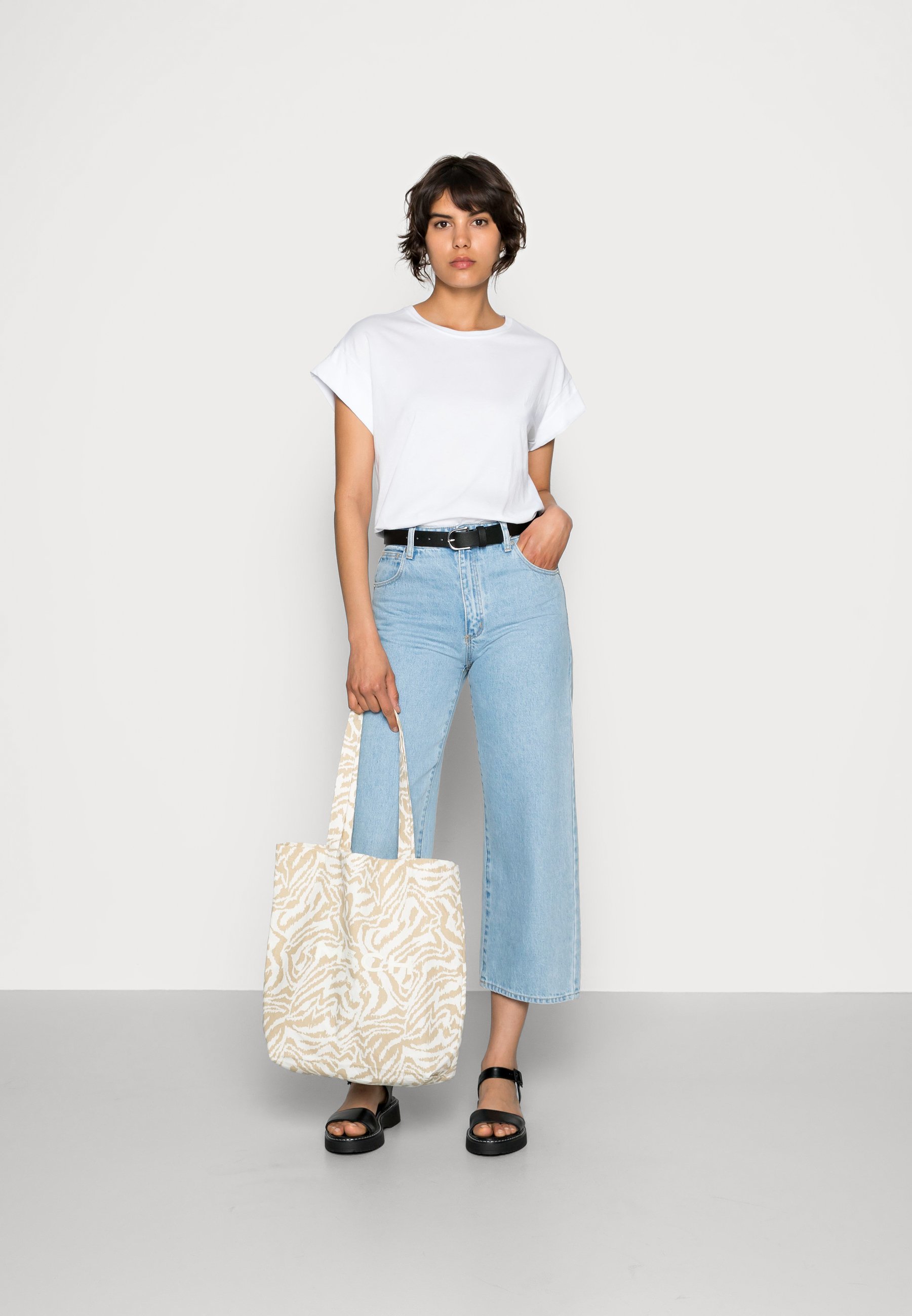 MOSS COPENHAGEN ALVA MSCH EST TEE - BLACK/WHITE ***PRE ORDER*** $59.99 or 6  weekly interest-free payments of $9.99 Laybuy What's this? Size XS - $59.99  S - $59.99 M - $59.99 L - $59.99 Size XS S M L ARRIVING 12th AUG Your new  