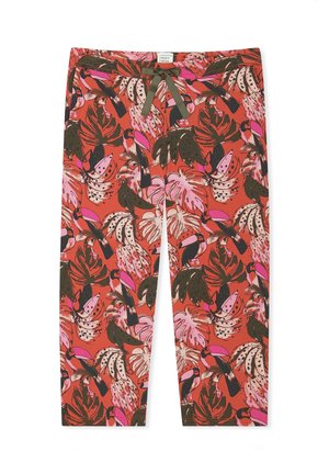 Červené kalhoty se zeleným stahovacím šňůrkem, zdobené barevným tropickým potiskem toukanů, hroznů banánů a velkých zelených a růžových listů.