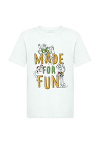 Hvid bomulds T-shirt med figurer og teksten "MADE FOR FUN" i orange og grøn. Enkel design med legende grafik og fed skrift.