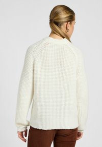Lee LONG SLEEVE - Stickad tröja - ecru
