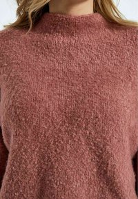 Minus Stickad tröja - pink