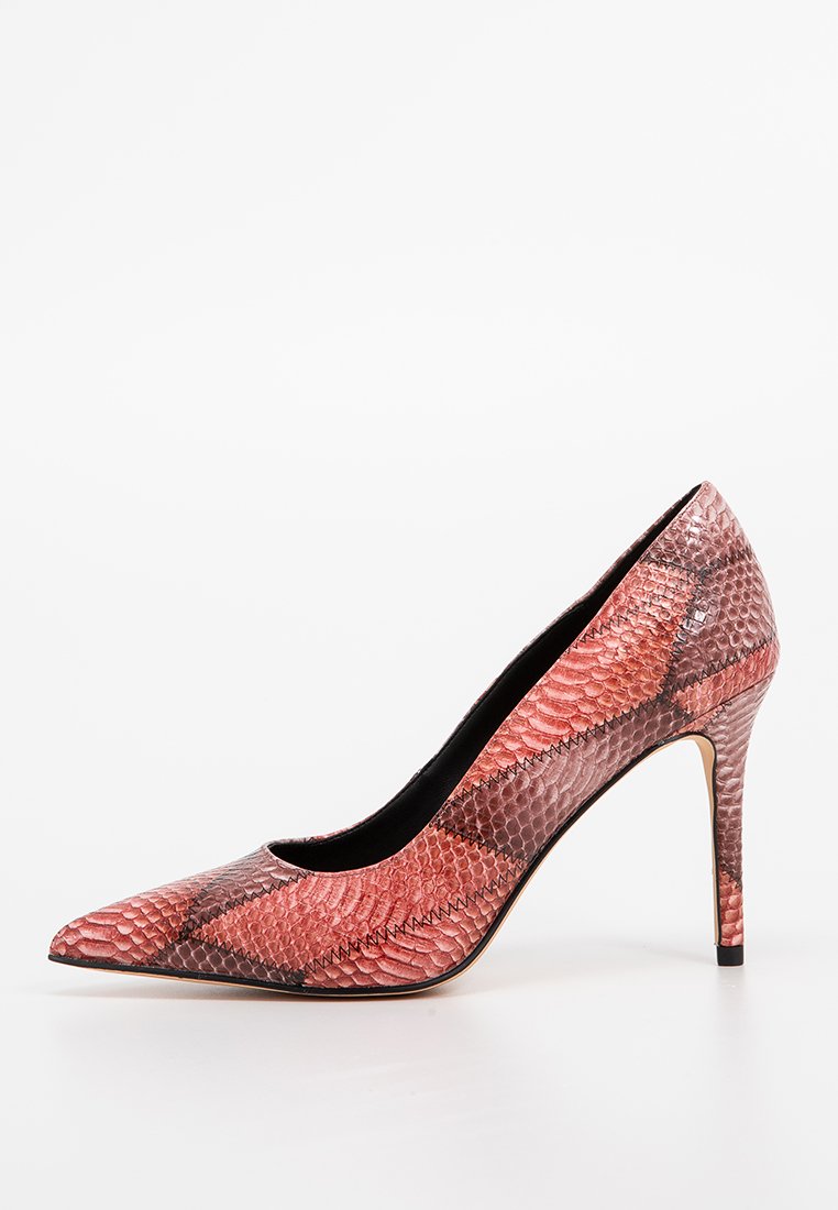 Katy Perry Hoge hakken rood Katy Perry Hoge hakken rood