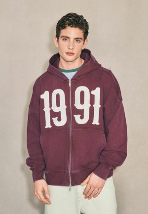 Next, REGULAR FIT - EDIT GRAPHIC ZIP THROUGH HOODIE - Zip-up sweatshirt - berry red
