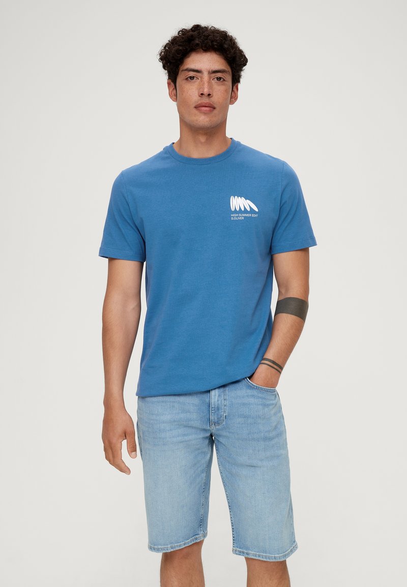 s.Oliver MIT FRONTPRINT - T-shirt z nadrukiem
