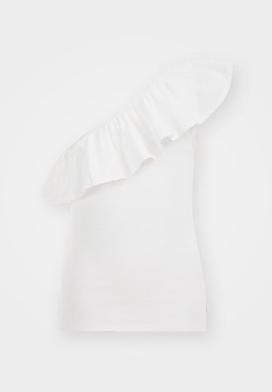 Fehér, bordázott felső, egyetlen fodros ujjjal, testhez simuló fazonnal és sima textúrával. Nincsenek további minták vagy díszítések.