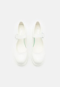Koi Footwear TIRA MARY JANES EDITION - Klasszikus sarkú cipők - white