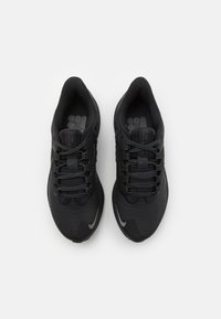 nike women's neutral running shoes