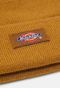 Dickies GIBSLAND BEANIE UNISEX - Lue - brown duck