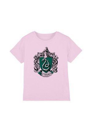 Light pink short-sleeve shirt with a green and black Slytherin house crest featuring a snake and ornate detailing on the front.