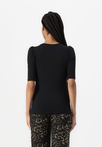 ONLY MATERNITY OLMLOVELY PUFF - T-shirt basic - black