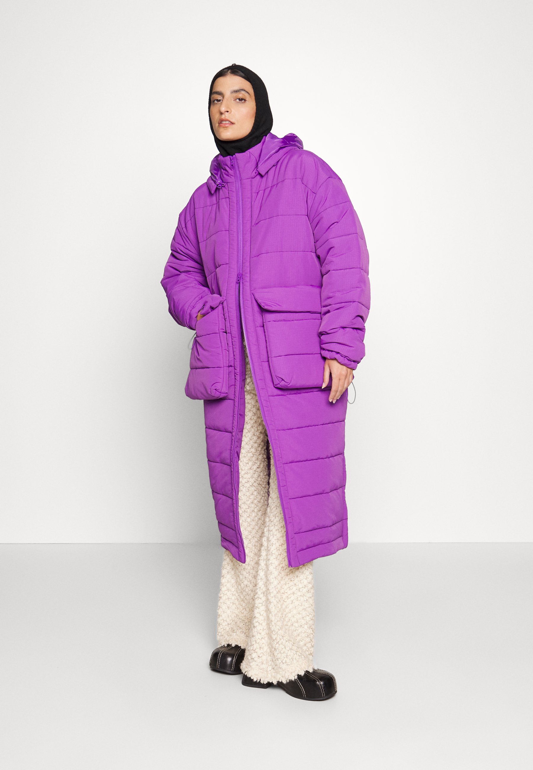 Henrik Vibskov Winter coat - purple 
