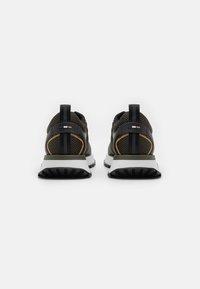 BOSS JONAH_RUNN_METH - Joggesko - open green