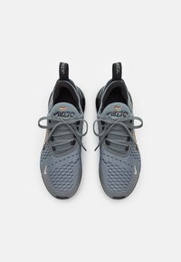 Nike Sportswear NIKE AIR MAX 270 GS - Sporta apavi - smoke grey/black/bright mandarin/med ash/light silver