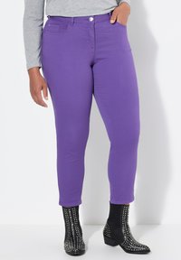 Unausgewählt, violet