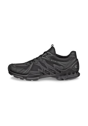 BIOM - Baskets basses - black/black/black