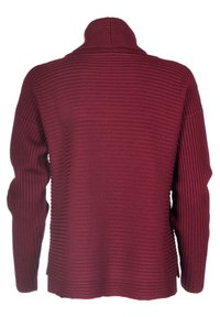 Burgundy ribbad tröja med hög krage, långa ärmar och en lös passform. Har horisontella strukturerade linjer över tyget.