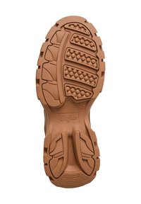 Suela de zapatilla de goma marrón con dibujos profundos, patrones de agarre circulares y una superficie lisa con marca grabada y detalles de tamaño.