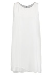 Bílé bezramenní šaty s kulatým výstřihem, vyrobené z lehké tkaniny. Mají asymetrický lem a nenápadný zip na zadním dílu.