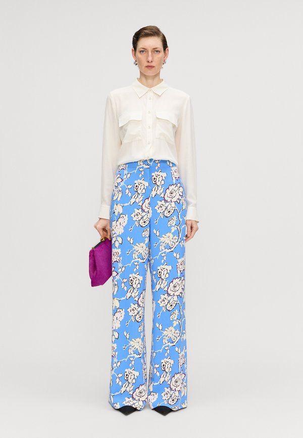 EMANUELLE  - Button-down blouse - ivory4