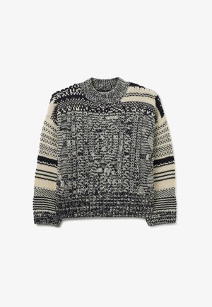 Stevige gebreide trui met een donkerblauw- en roomkleurig kleurenpalet, ingewikkelde patronen, een hoge halslijn en geribde manchetten en zoom.