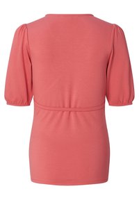 Korallenrosa Oberteil mit kurzen Puffärmeln, rundem Halsausschnitt und tailliertem Bund. Hergestellt aus weichem, dehnbarem Stoff mit glatter Textur.