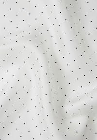 Reiss LIAM POLKA DOT - Ozdobná vreckovka - white