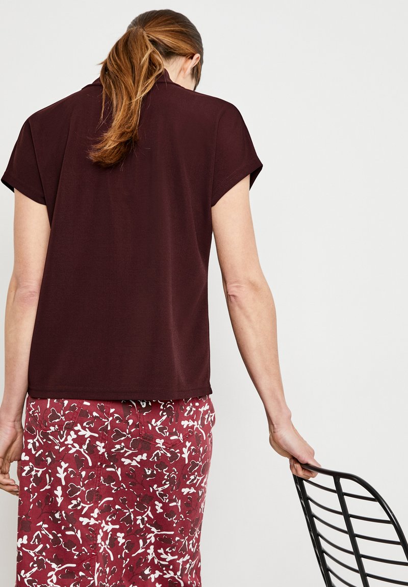 Damen T-Shirts | Gerry Weber T-Shirt basic sepia/bordeaux - PT88324 Damen T-Shirts | Gerry Weber T-Shirt basic sepia/bordeaux - PT88324