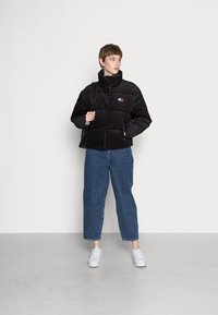 Tommy Jeans JACKET - Vinterjakke - black