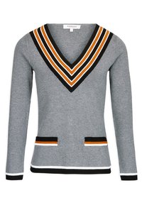 Morgan Maglione - light grey