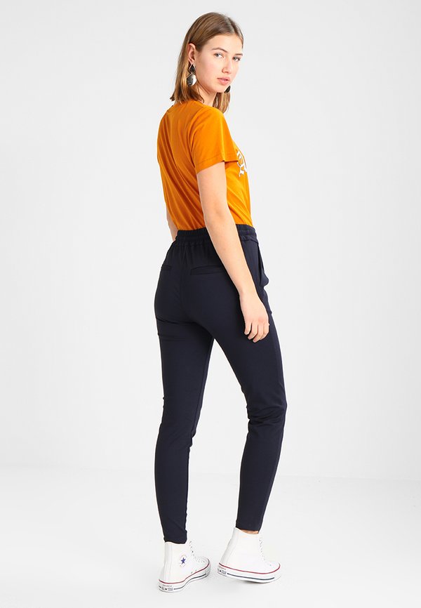 VMEVA STRING - Tracksuit bottoms - night sky2