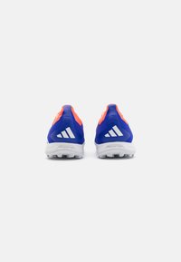 adidas Performance PREDATOR ELITE TURF - Turf football boots - lucid blue/footwear white/solar red