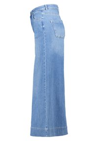 Lichtblauwe denim wide-leg jeans met een hoge taille, enkele achterzak en gestikte zoom. Het materiaal lijkt glad met een lichte textuur.