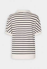 Polo à manches courtes avec des rayures horizontales noires sur fond blanc, avec col et poignets blancs, vu de dos.