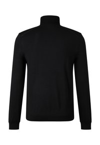 Schwarzer Pullover mit hohem Kragen, langen Ärmeln und gerippten Bündchen. Glatte Textur, schlichtes Design ohne Muster oder Akzente.