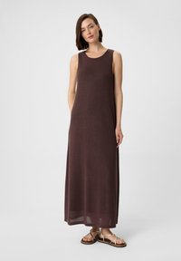 comma casual identity Maxikleid - mokka