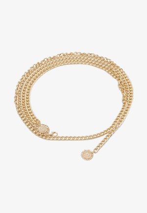 Collar de cadena en tono dorado con múltiples capas, que presenta un cierre circular texturizado y un colgante decorativo en un extremo.