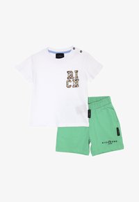 Non selezionato, green