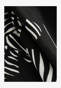 Niet geselecteerd, black print