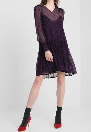 Denní šaty - purple