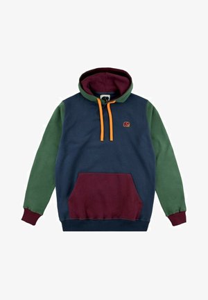 Kapuzensweatshirt mit einem dunkelblauen Körper, grünen Ärmeln und einer kastanienbraunen Tasche. Helle orangefarbene Kordeln und ein gesticktes Elefantenlogo.