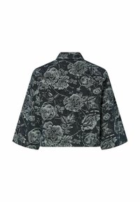 Zwarte cropped jas met brede mouwen, voorzien van een grijs bloemenpatroon en een puntige kraag, afgebeeld vanuit de achterkant.