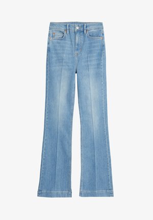 Světlé modré denimové zvonové džíny s vysokým pasem, vpředu s kapsami, kontrastním prošíváním a rovnou nohavicí.