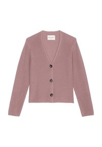 Żakiet z prążkowanej dzianiny w jasnoróżowym kolorze z dekoltem w kształcie litery V i czterema ciemnymi guzikami. Posiada długie rękawy i krótki fason.